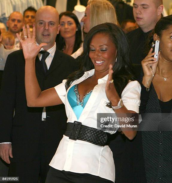 Ultimo Body 214 Ultimo Body Stock Photos, High-Res Pictures, and Images - Getty Images