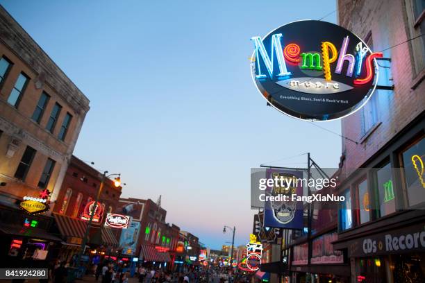 view of beale street, memphis, tn - beale street stock pictures, royalty-free photos & images