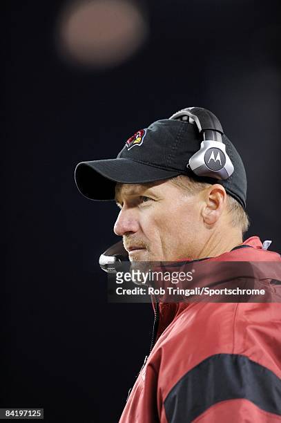 Head Coach Ken Whisenhunt of the Arizona Cardinals looks on against the Philadelphia Eagles at Lincoln Financial Field on November 27, 2008 in...