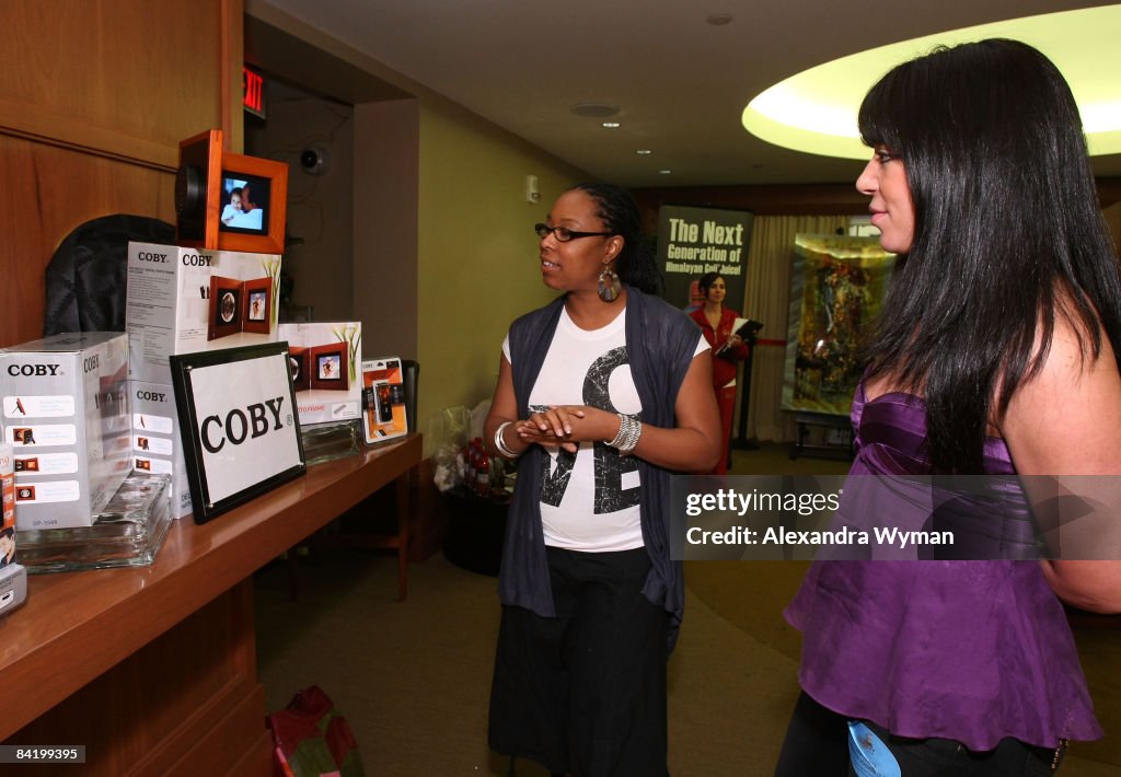 The 9th Annual Latin GRAMMY Awards - Gift Lounge Day 2