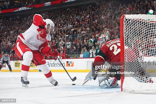 Datsyuk 307 Pavel Datsyuk Shootout Stock Photos, High-Res Pictures, and Images ...