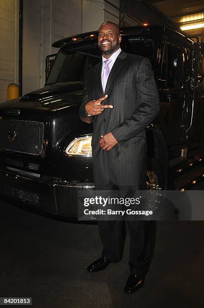 Shaquille O'Neal of the Phoenix Suns poses prior to the game against the New York Knicks on December 15 at U.S. Airway Center in Phoenix, Arizona....