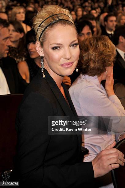 Actress Katherine Heigl poses in the audience during the 35th Annual People's Choice Awards held at the Shrine Auditorium on January 7, 2009 in Los...
