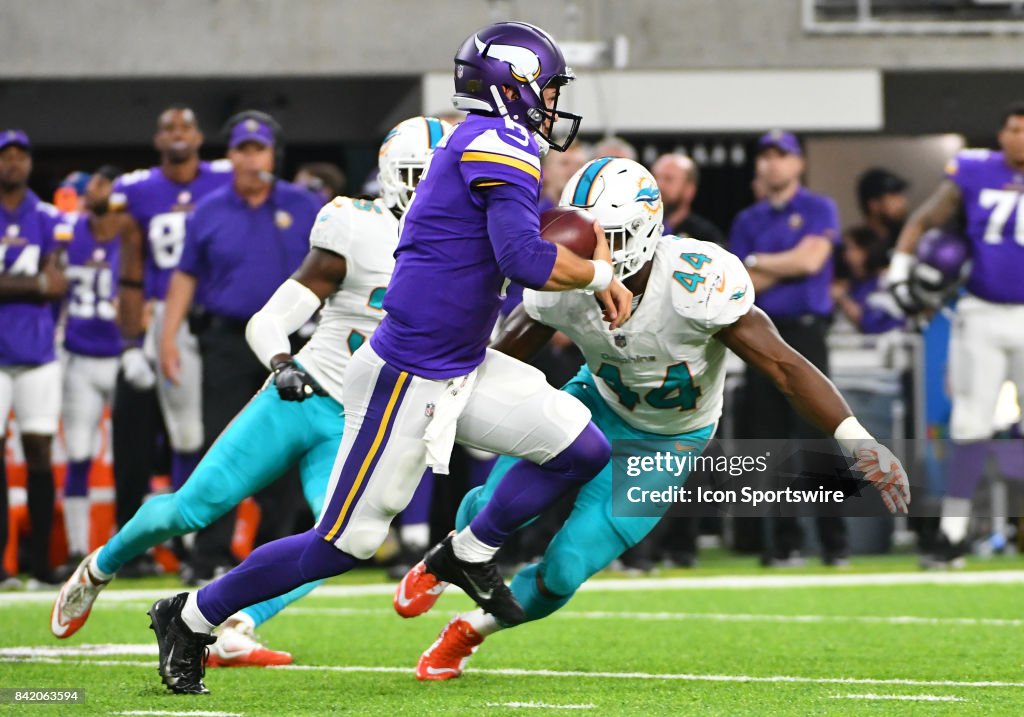 NFL: AUG 31 Preseason - Dolphins at Vikings