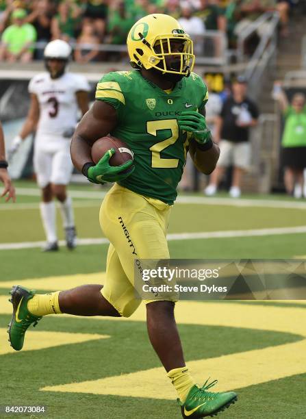 Running back Royce Freeman of the Oregon Ducks scores a touchdown in the second quarter of the game against the Southern Utah Thunderbirds at Autzen...