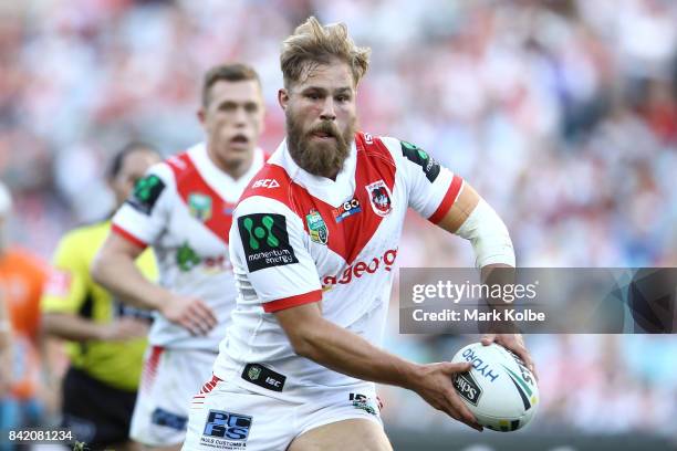 Jack de Belin of the Dragons runs the ball during the round 26 NRL match between the St George Illawarra Dragons and the Canterbury Bulldogs at ANZ...