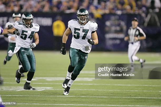 Linebacker Chris Gocong of the Philadelphia Eagles during the NFC Wild Card playoff game against the Minnesota Vikings on January 4, 2008 at the...