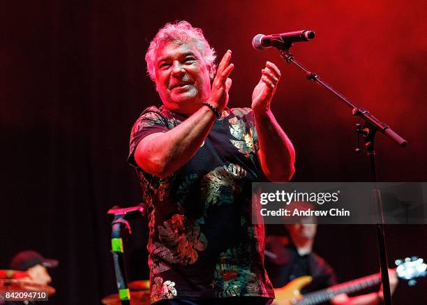 The Gipsy Kings In Concert Photos and Premium High Res Pictures - Getty ...