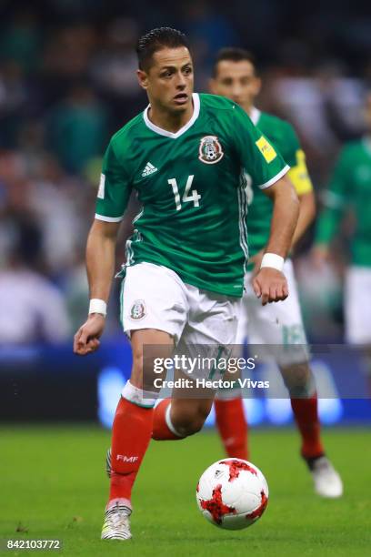 Javier Hernandez of Mexico drives the ball during the match between Mexico and Panama as part of the FIFA 2018 World Cup Qualifiers at Estadio Azteca...