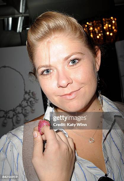 Actress Amber Frakes arrives at the Pre-Golden Globes DPA Gifting Lounge hosted by Nathalie Dubois held at the The Peninsula Hotel on January 8, 2009...