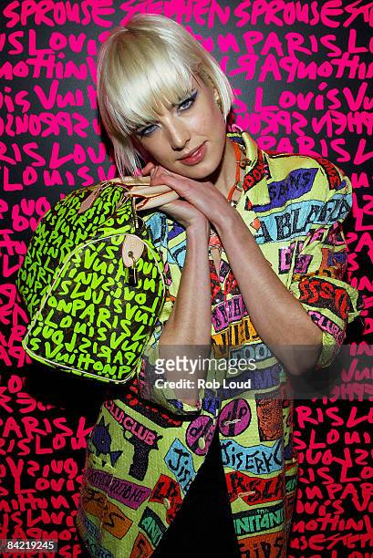 Agyness Deyn attends the tribute to Stephen Sprouse after party hosted by Louis Vuitton at the Bowery Ballroom on January 8, 2009 in New York City.