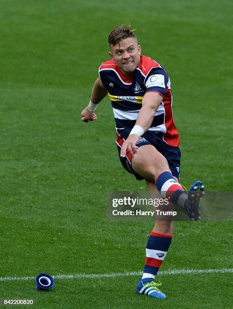 Ian Madigan of Bristol Rugby kicks a penalty during the Greene King IPA Championship match between Bristol Rugby and Hartpury College at Ashton Gate...