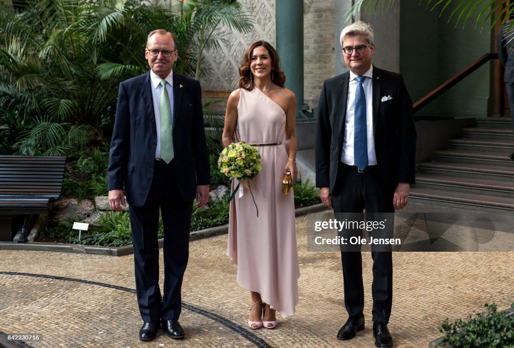 Crown Princess Mary Of Denmark Presents Carlsberg Foundation Research Prize