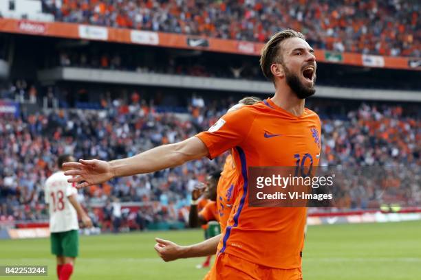 Ivaylo Chochev of Bulgaria, Daley Blind of Holland, Davy Propper of Holland during the FIFA World Cup 2018 qualifying match between The Netherlands...