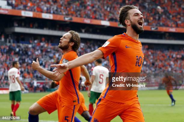 Ivaylo Chochev of Bulgaria, Daley Blind of Holland, Georgi Terziev of Bulgaria, Davy Propper of Holland during the FIFA World Cup 2018 qualifying...