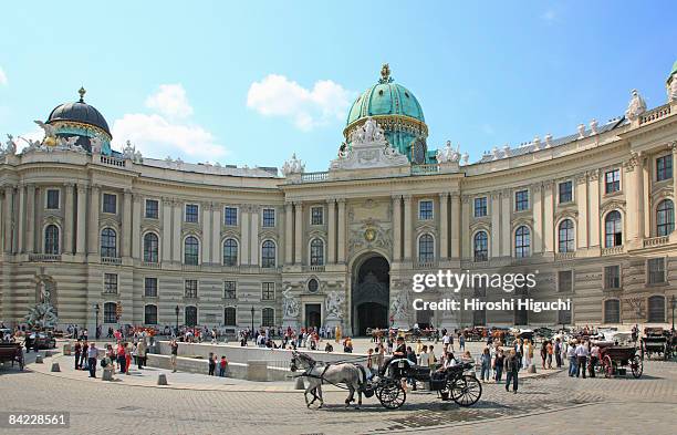 michaelplatz, hohburg, vienna - vienna austria - fotografias e filmes do acervo