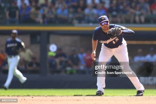 Milwaukee Brewers second baseman Neil Walker catches a line drive during a game between the Milwaukee Brewers and Washington Nationals on September...