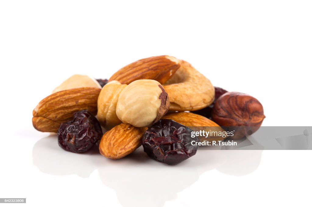 Mix nuts, dry fruits and grapes