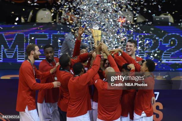 Players of United States celebrate after winning the FIBA Americup final match between US and Argentina at Orfeo Superdomo arena on September 03,...