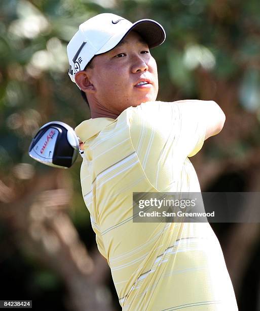 Anthony Kim plays a shot during the third round of the Mercedes-Benz Championship at the Plantation Course on January 10, 2009 in Kapalua, Maui,...