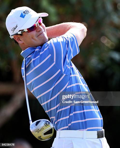 Zach Johnson hits a shot during the third round of the Mercedes-Benz Championship at the Plantation Course on January 10, 2009 in Kapalua, Maui,...