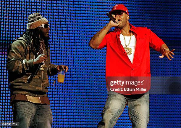 Rap artists T-Pain and Flo Rida perform during the 26th annual Adult Video News Awards Show at the Mandalay Bay Events Center January 10, 2009 in Las...
