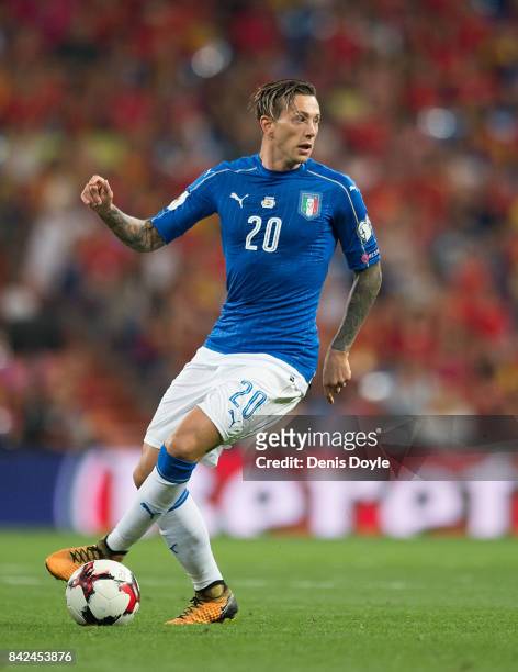 Federico Bernardeschi of Italy controls the ball during the FIFA 2018 World Cup Qualifier between Spain and Italy at Estadio Santiago Bernabeu on...