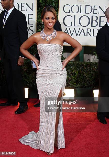 Singer Beyonce arrives at the 66th Annual Golden Globe Awards held at the Beverly Hilton Hotel on January 11, 2009 in Beverly Hills, California.