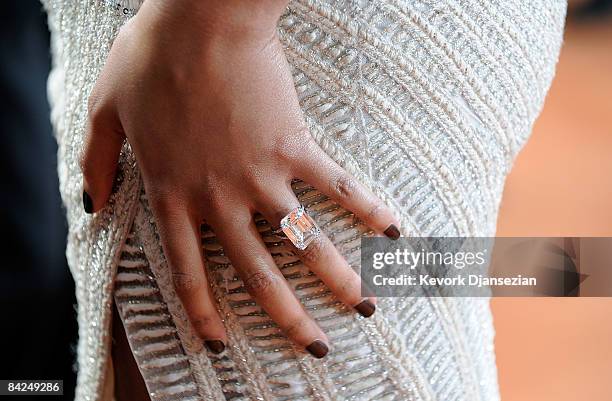 Singer Beyonce arrives at the 66th Annual Golden Globe Awards held at the Beverly Hilton Hotel on January 11, 2009 in Beverly Hills, California.