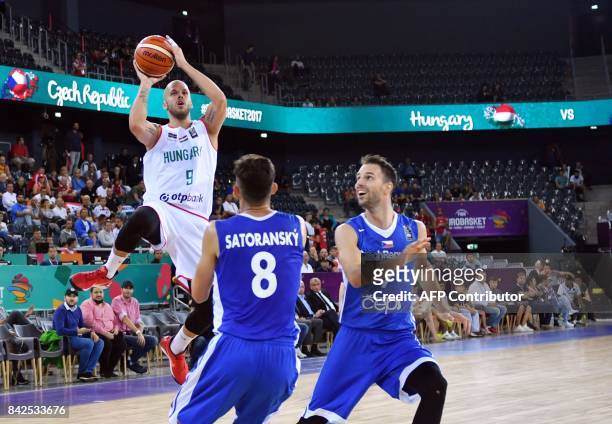 David Vojvoda of Hungary vies with Tomas Satoransky of Czech Republic during Group C of the FIBA Eurobasket 2017 mens basketball match between...