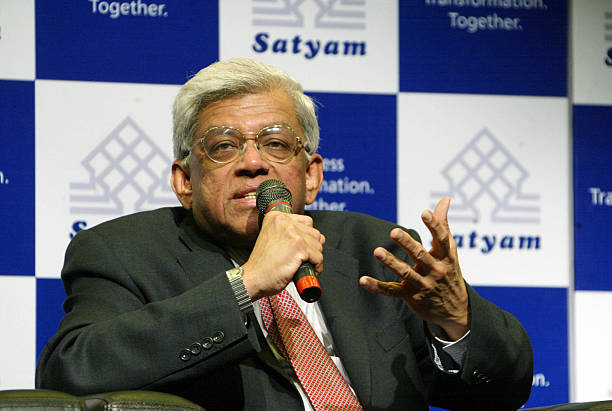 Government of India nominated scandal-hit IT company Satyam Computers board member Deepak Parekh addresses a press conference in Hyderabad on January...
