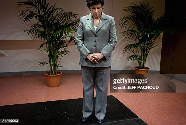 La ministre de la Santé Roselyne Bachelot-Narquin visite l'hôpital Pierre Beregovoy, le 12 janvier 2009 à Nevers, lors d'un déplacement de la...
