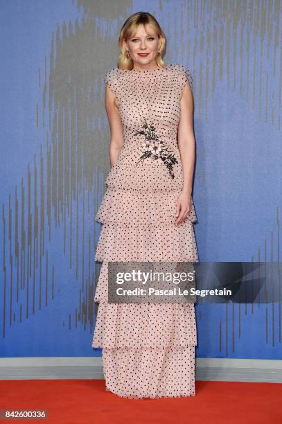 Kirsten Dunst walks the red carpet ahead of the 'Woodshock' screening during the 74th Venice Film Festival at Sala Giardino on September 4, 2017 in...