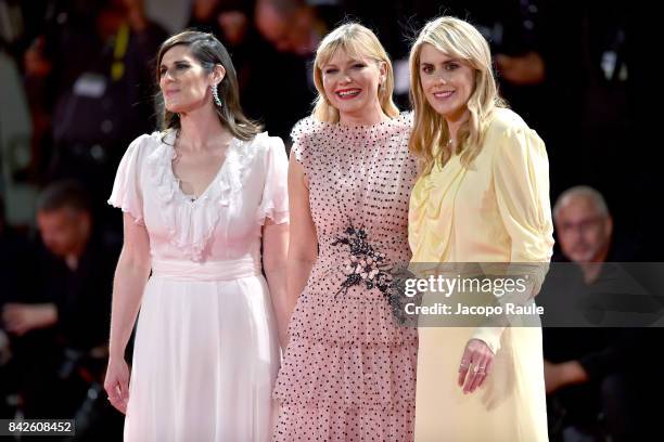Kate Mulleavy, Kirsten Dunst and Laura Mulleavy from 'Woodshock' movie walk the red carpet ahead of the 'Three Billboards Outside Ebbing, Missouri'...