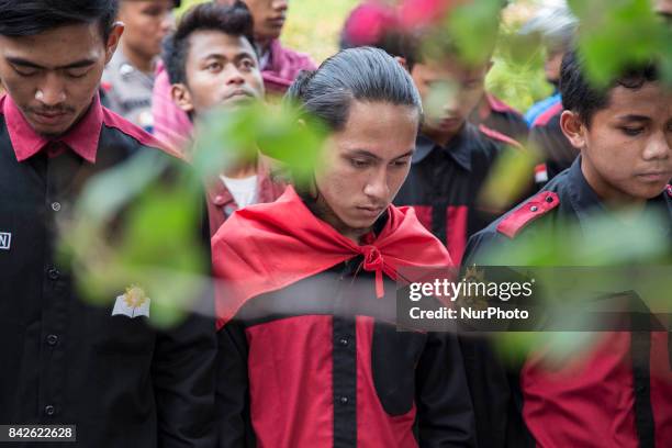 While waiting for their dellegation friends inside myanmar embassy, students held ghoib pray which pray for those who died far away from the...