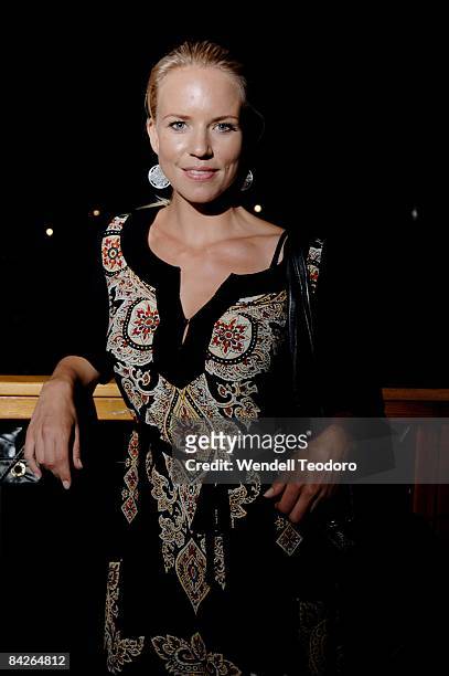 Jessica Napier arrives for the preview screening of `W` at the St George OpenAir Cinema at Mrs Macquaries Point on January 13, 2009 in Sydney,...