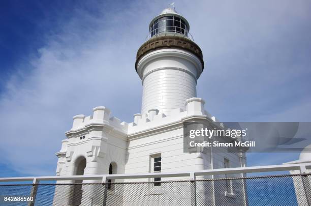 cape byron light, byron bay, new south wales, australia - byron bay lighthouse stock pictures, royalty-free photos & images