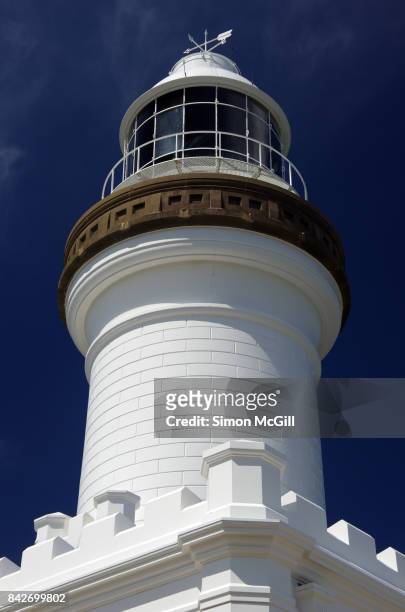 cape byron light, byron bay, new south wales, australia - byron bay lighthouse stock pictures, royalty-free photos & images