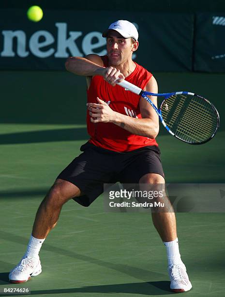 Bobby Reynolds of USA plays a forehand in his second round match against Robin Soderling of Sweden during day three of the Heineken Open at ASB...