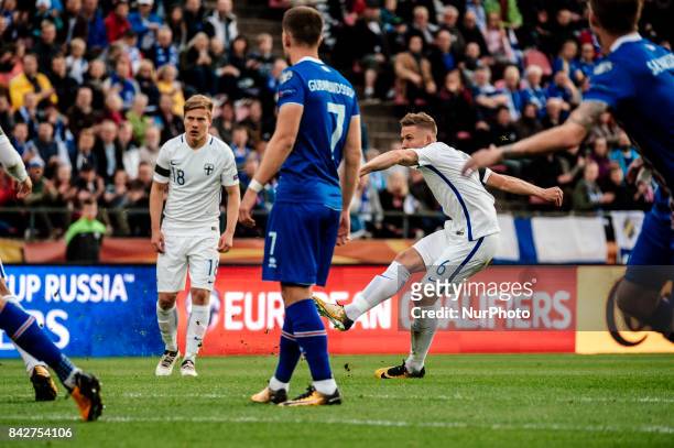 Finland's Alexander Ring scores a free kick goal during the FIFA World Cup 2018 Group I football qualification match between Finland and Iceland in...