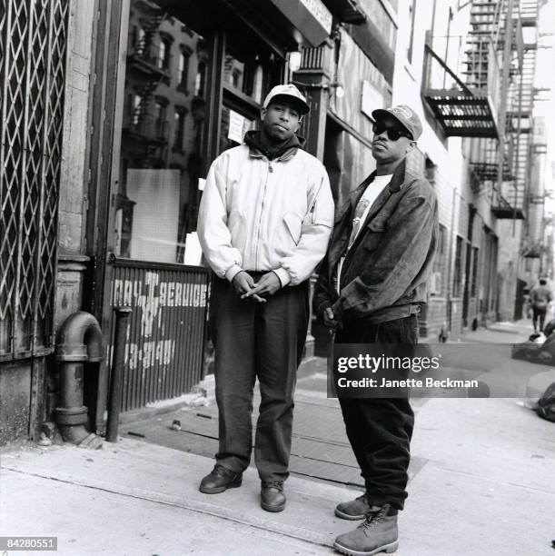 Guru Rapper 90s 115 Guru (Rapper) Stock Photos, High-Res Pictures, and Images - Getty ...