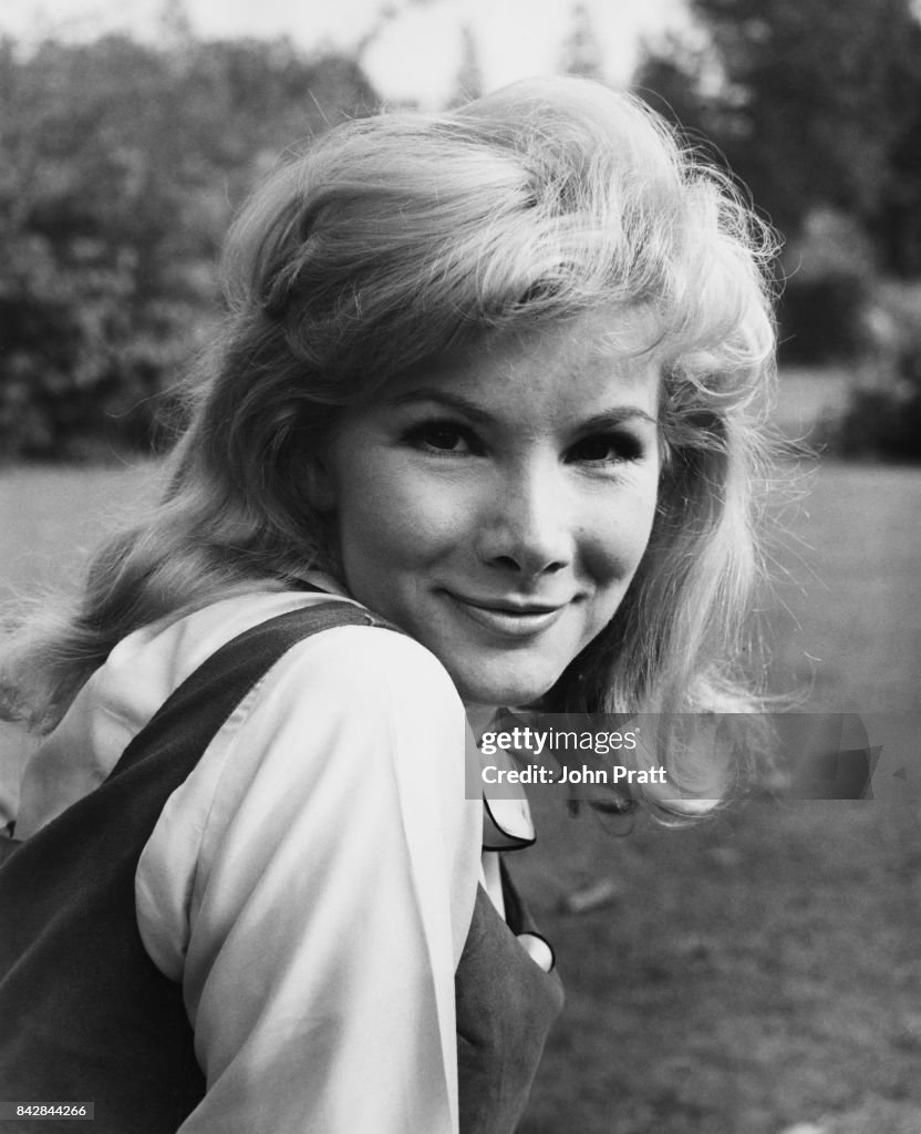 Susan Hampshire