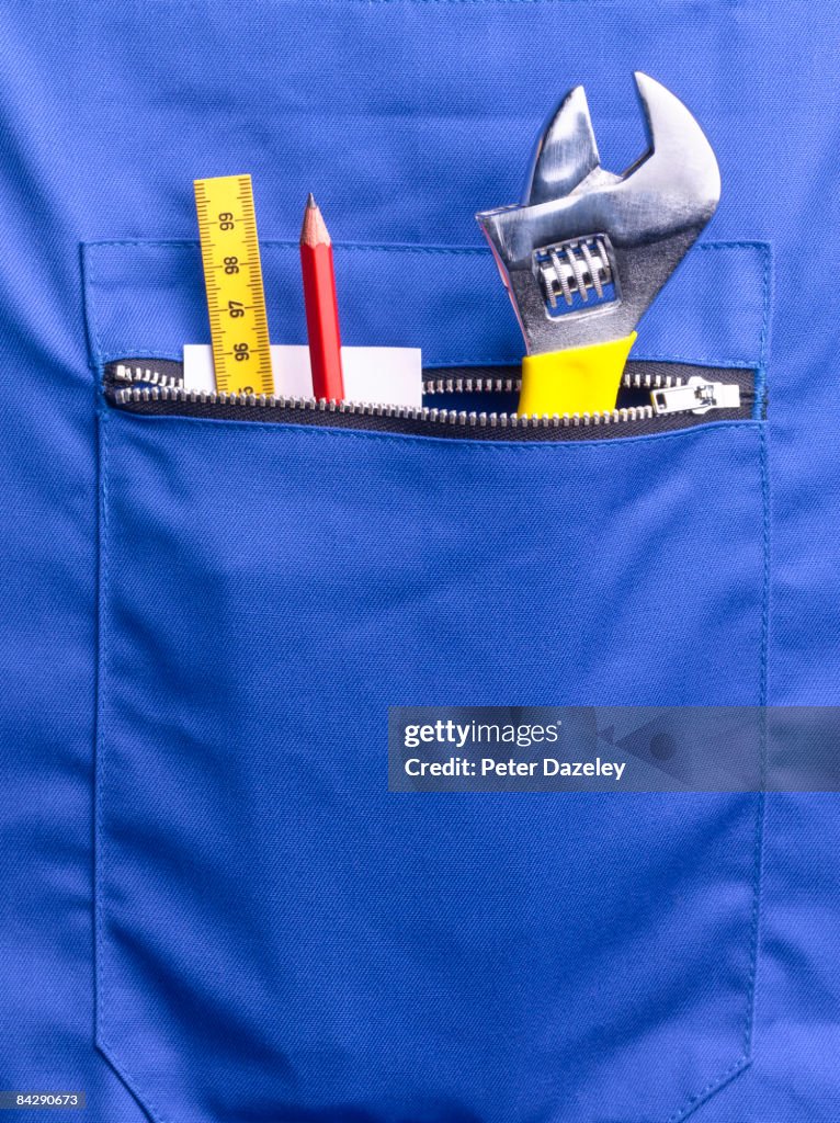Plumber's pocket