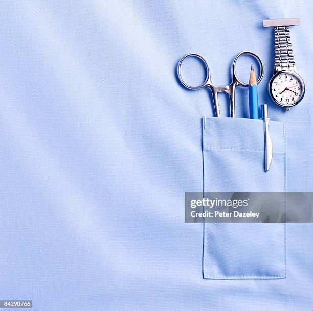 nurse pocket  - doctor scrubs stockfoto's en -beelden