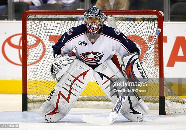 Goaltender Steve Mason of the Columbus Blue Jackets warms up prior to their NHL game against the Los Angeles Kings at Staples Center on December 29,...