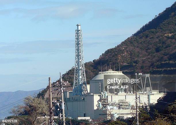 Japan's fast-breeder nuclear reactor plant Monju, which has been frozen for over 13 years after an accident, is expecting to reopen in this year at...