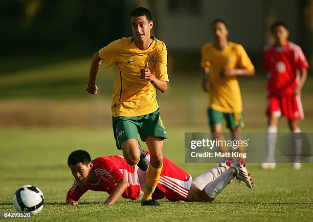 Cameron Edwards of Australia controls the ball during the football match between Australia and China during day two of the Australian Youth Olympic...