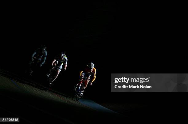 Yuki Ito of Japan, Matt Vermunt of New Zealand and Mohd Fattah Amri Zaid of Malaysia compete in a ride off for placings in the mens sprint during the...