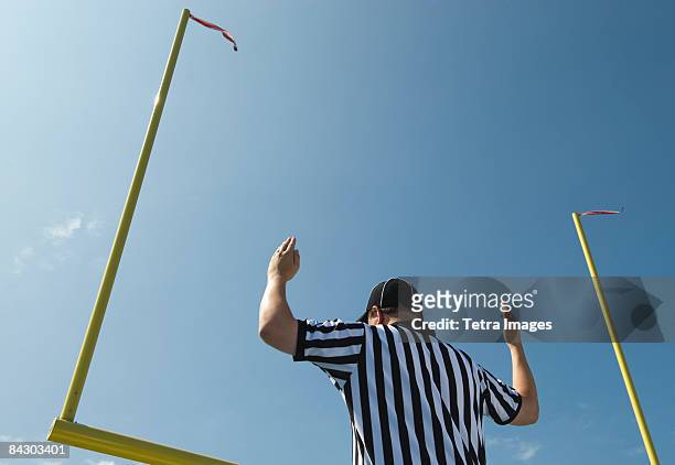 football referee calling field goal - american football judge stock pictures, royalty-free photos & images