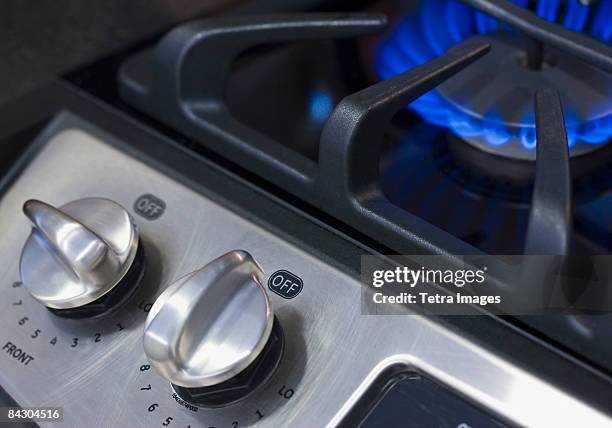 close up of gas stove - close up cooking stock-fotos und bilder